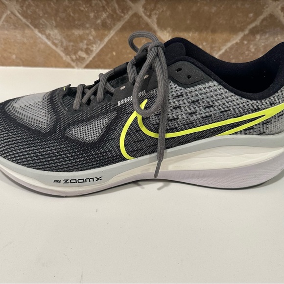 Men’s Nike Running shoes -size 13 - Picture 6 of 8